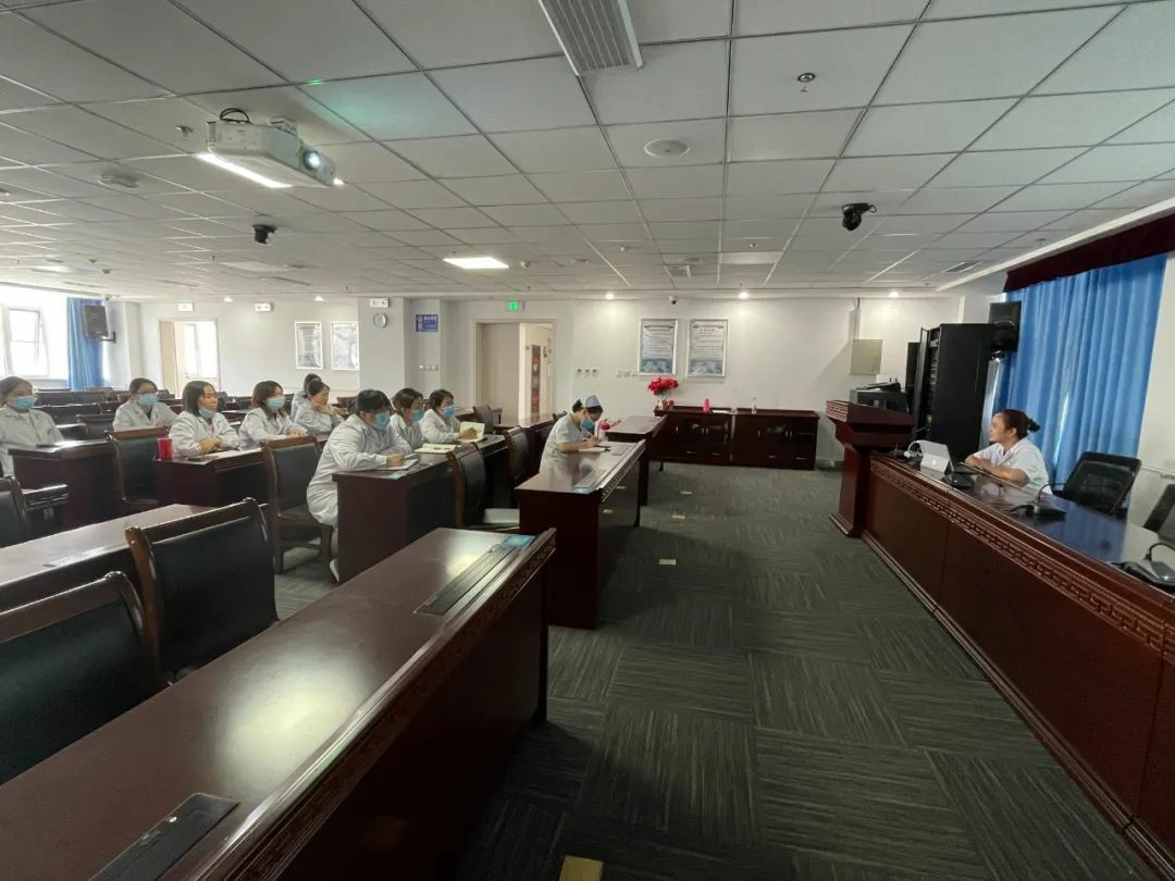 1685087535969419.jpg b~1.jpg