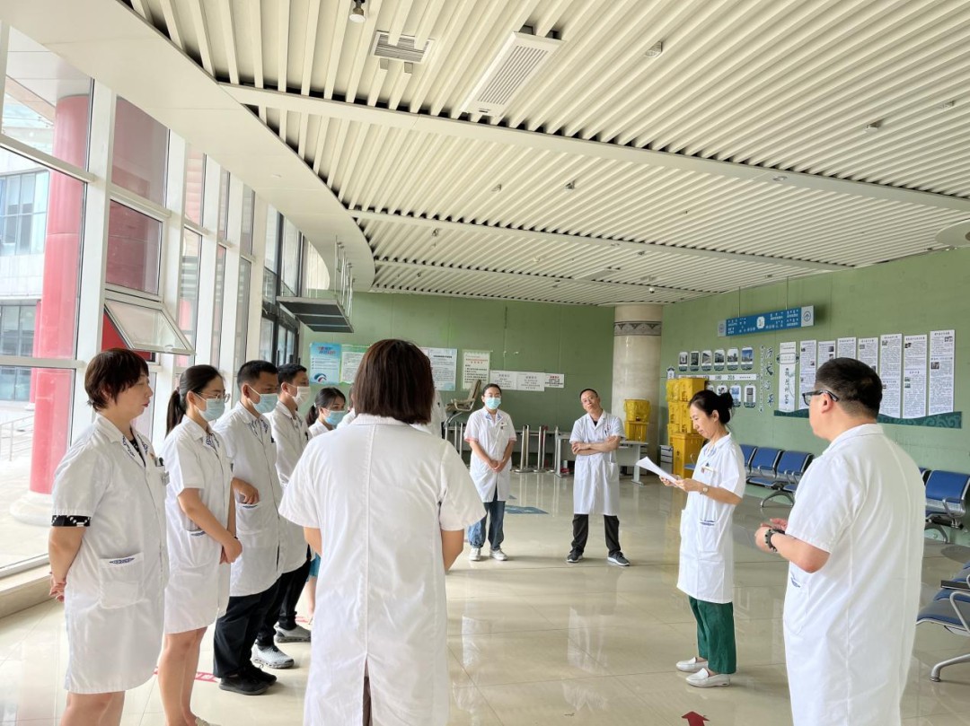 1689214989108508.jpg 640~2.jpg